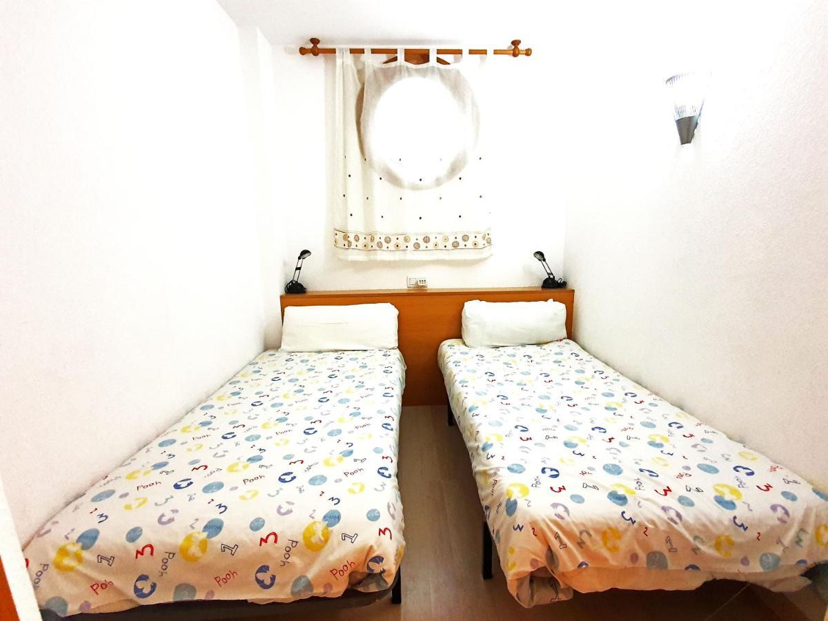 Port Canigo 344 Roses Luaran gambar